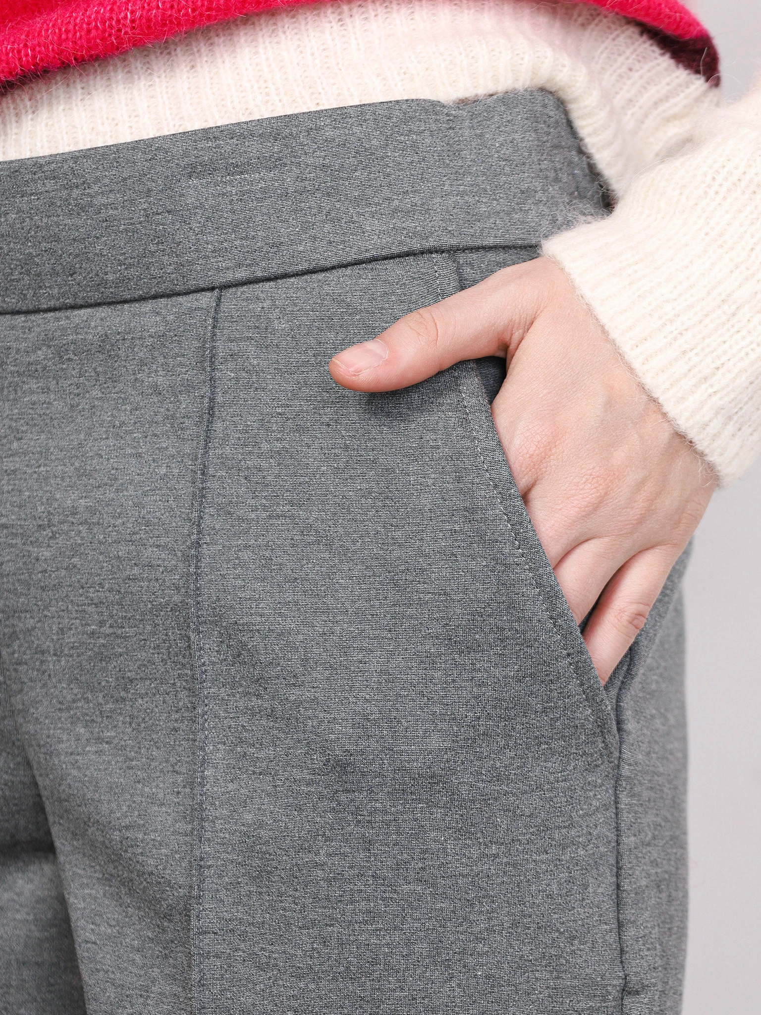 Брюки серого цвета из смесовой вискозы